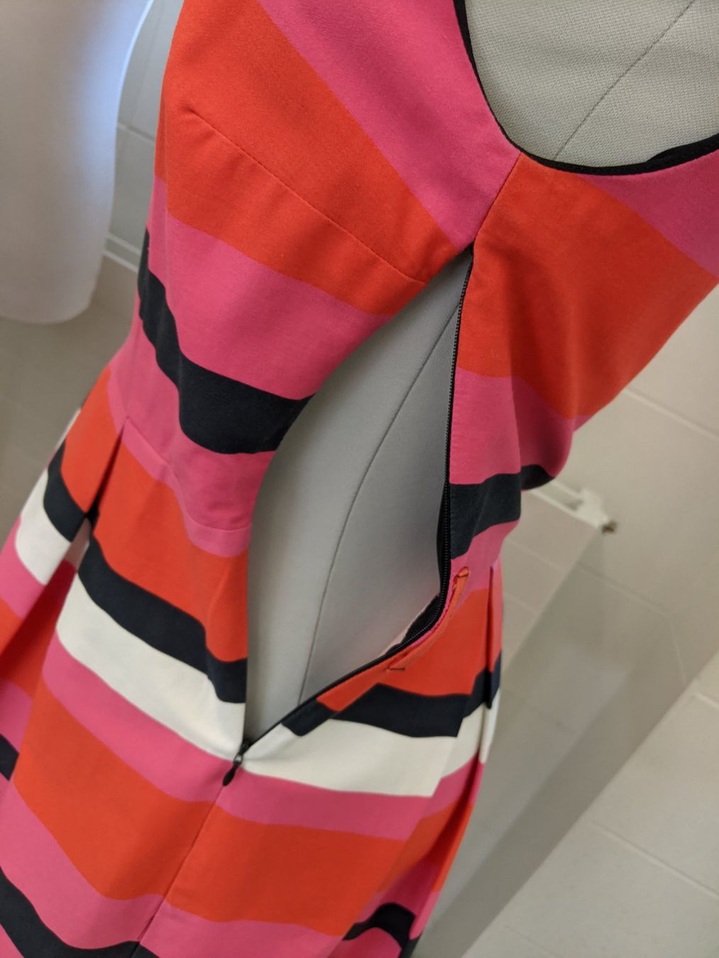 Vestiti: Sommerkleid GR 38 – Usato da Langnau am Albis venduto da Judithsebi 4