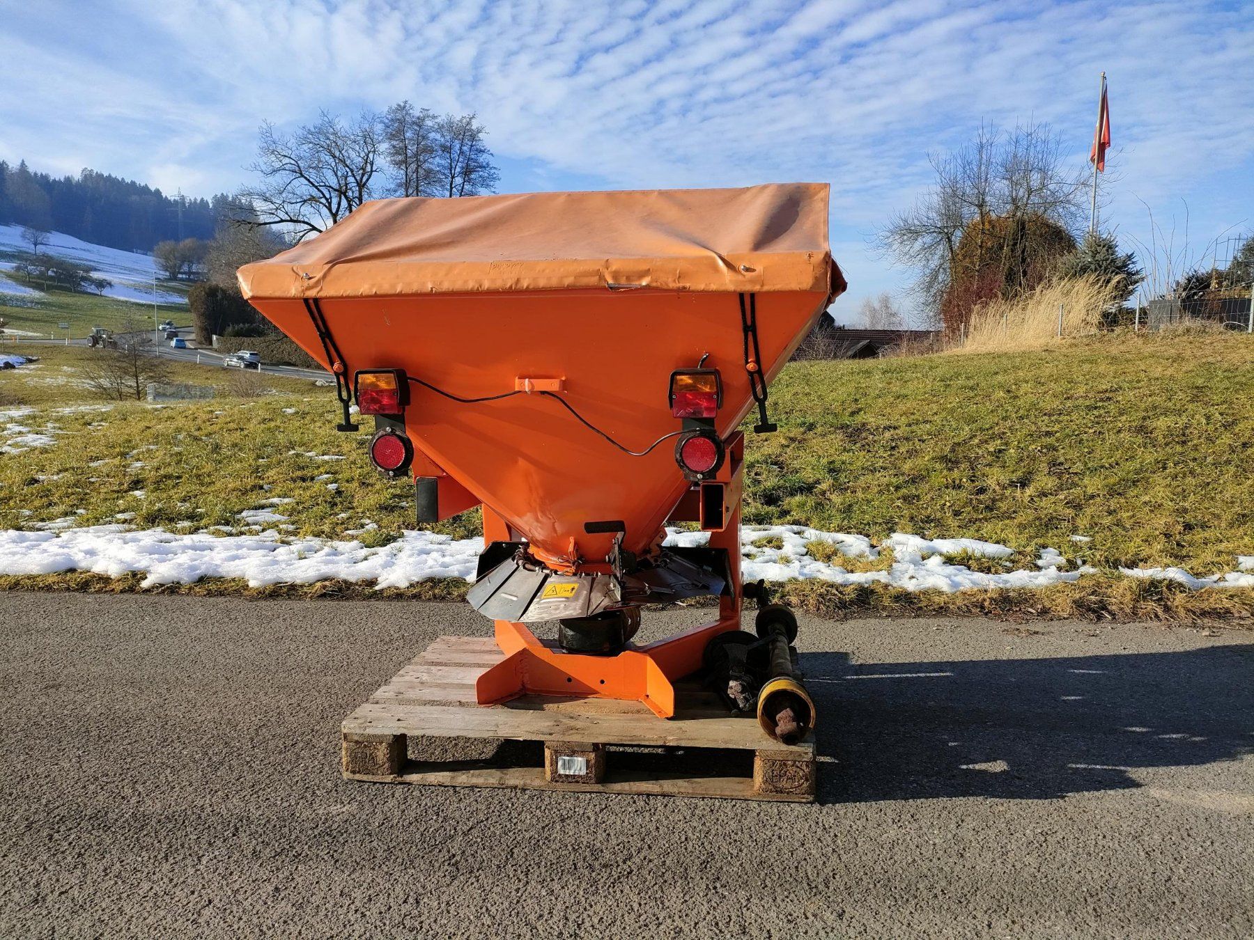 Tutte le macchine: Salzstreuer Rauch mit Getriebeschaden – Difettoso da Wädenswil venduto da Kleinerland 2