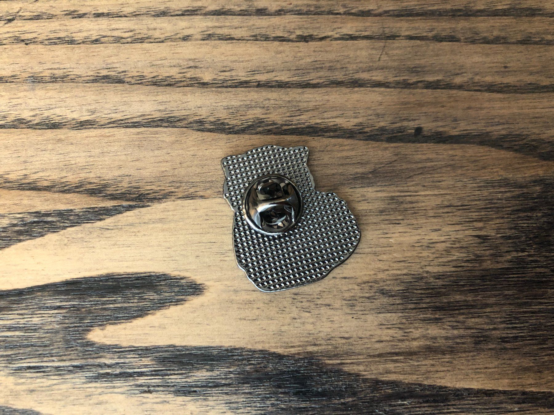 Plaketten & Abzeichen: Pin Anstecker herzige Katze trinkt Kaffee – Neu und originalverpackt aus Berg am Irchel von Zweiti_Chance 2