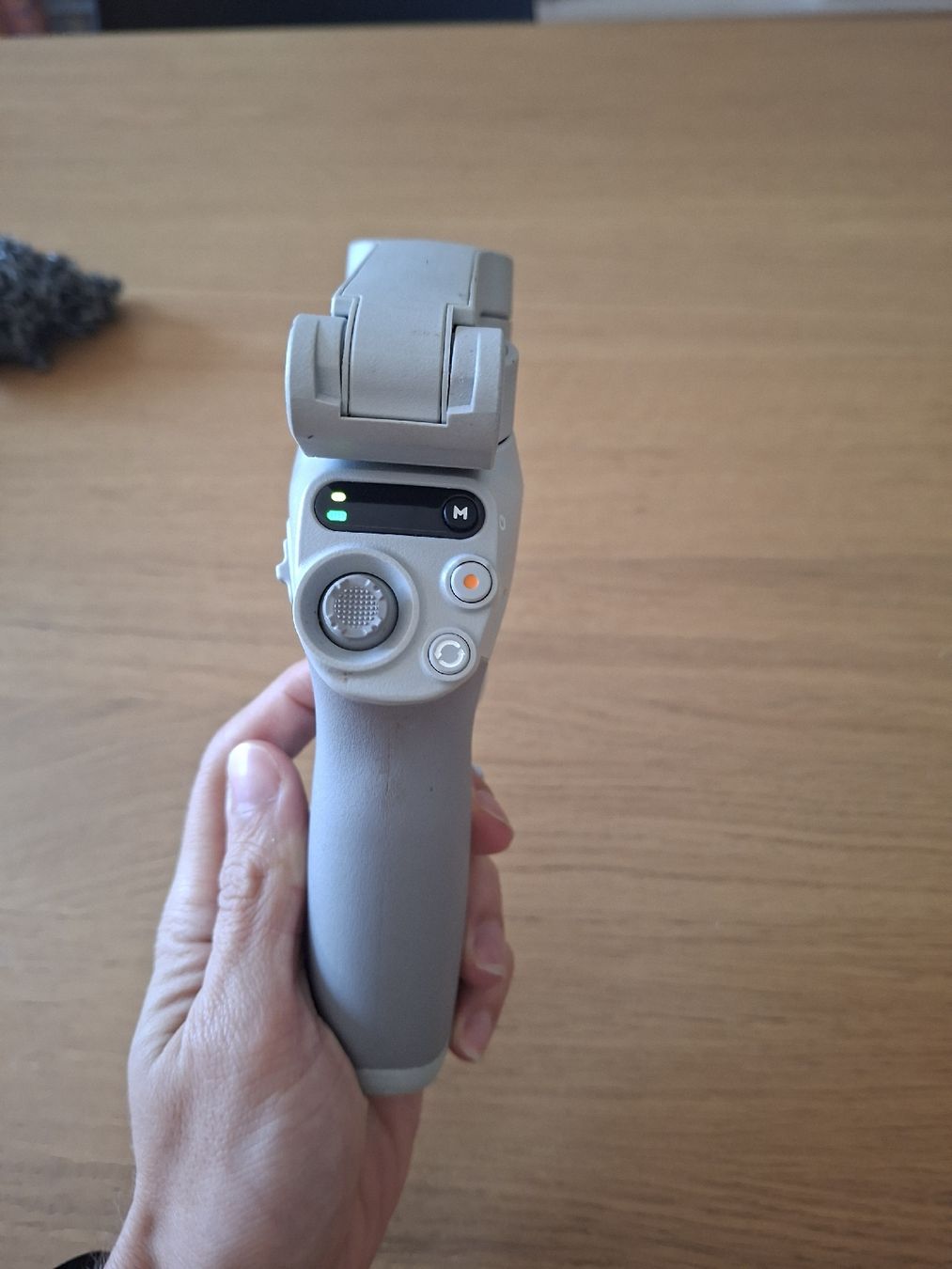 DJI Altri Accessori: Stabilisateur DJI Osmo Mobile SE – Usato da Granges-Paccot venduto da basduruz17 1