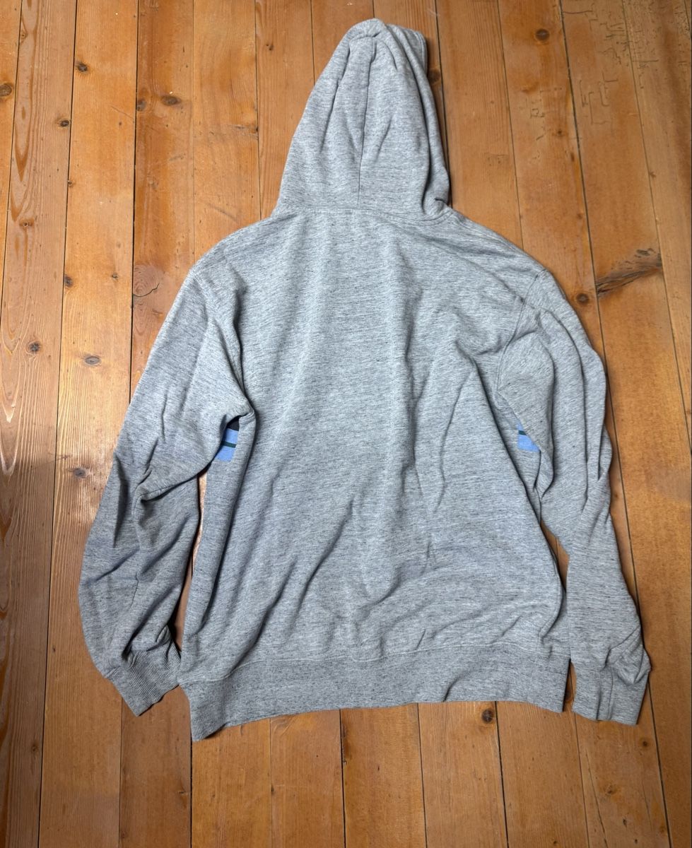 Maglioni & Felpe: Vintage Volcom Hoodie – Usato da Kirchberg BE venduto da tim_gct2 1
