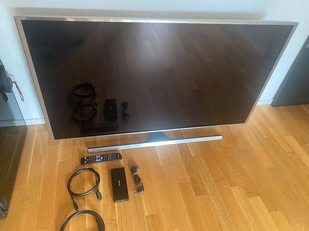 Samsung Televisori: TV Samsung UE55JS8080 55", 4K – Usato da Maur venduto da xingu23 1