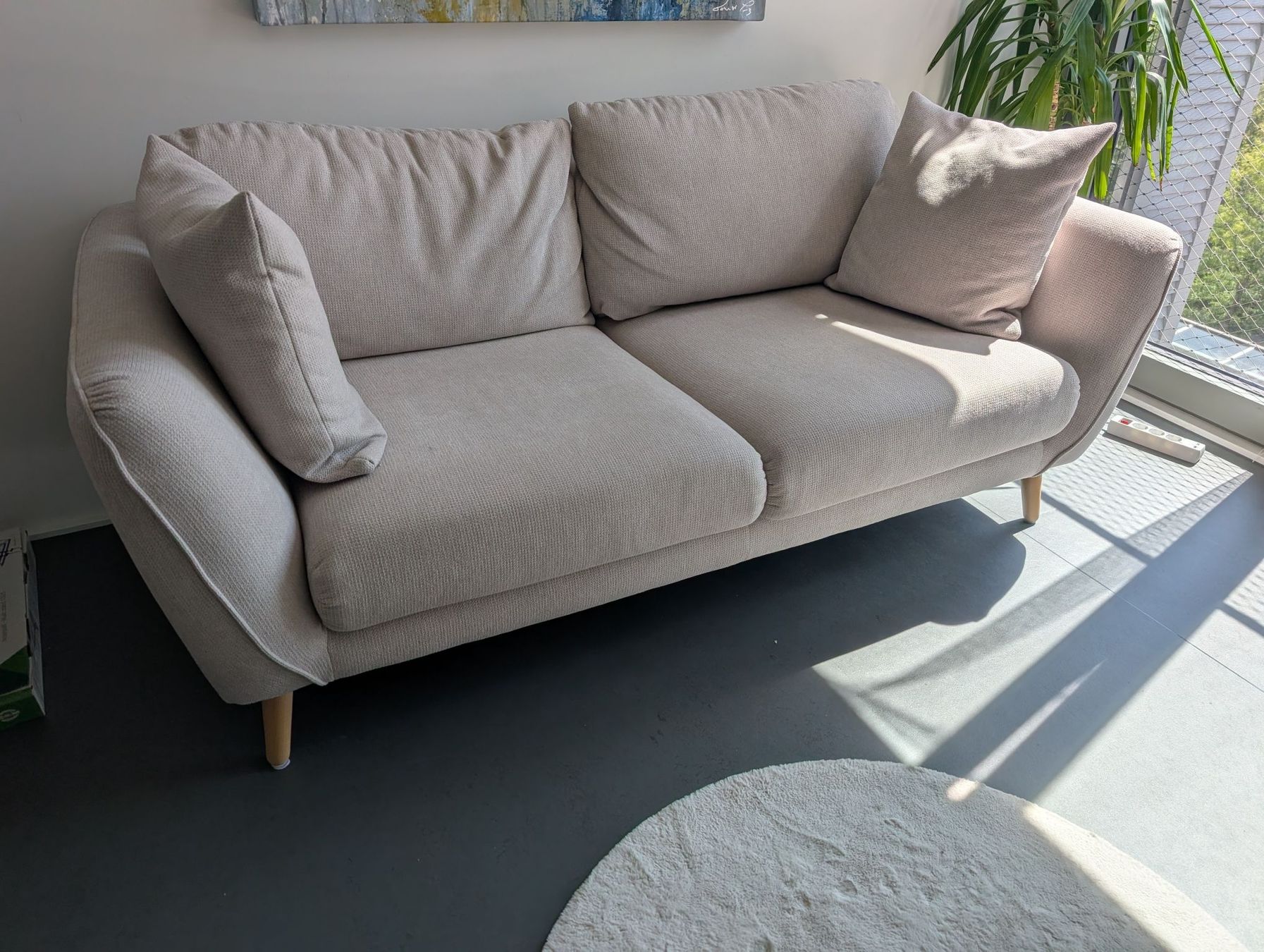 Sofas: Zweisitzer Sofa in beige – Gebraucht aus Kreuzlingen von cat_855z