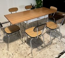 Mid Century Küchentisch inklusive 6 Stühle Designklassiker