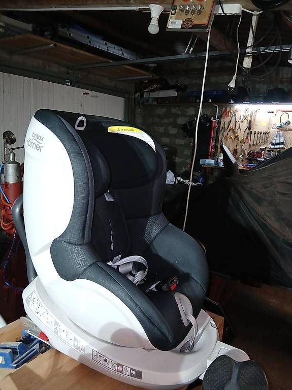 Auto-Kindersitze: Sieges Isofix Britax Römer – Gebraucht aus Vucherens von renegade9 1