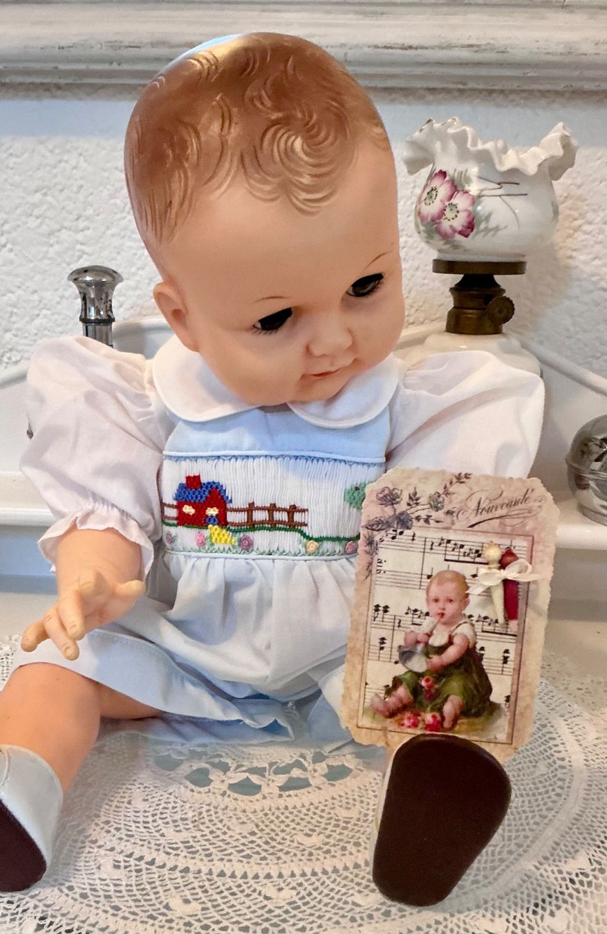 Giocattoli: SÜSSES ALTES PUPPEN SPIELZEUG – Usato da Zell LU venduto da Silvermemory