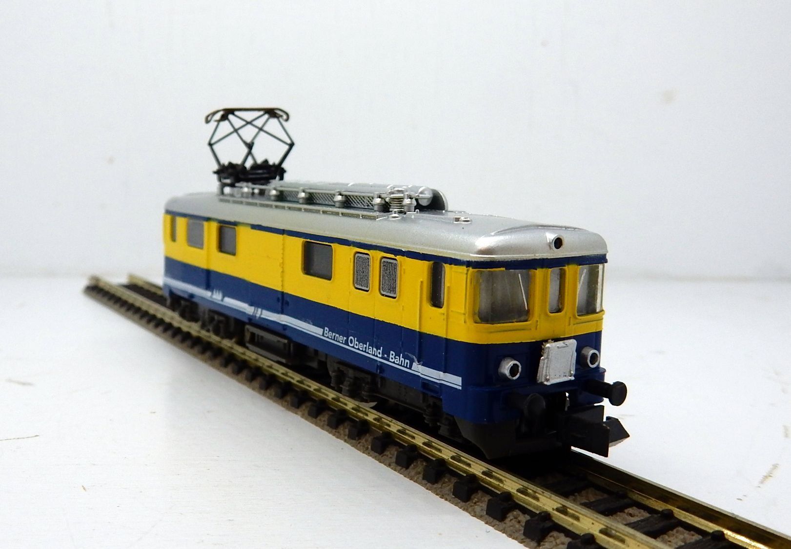 Modelleisenbahnen: N BOB "Berner-Oberland Bahn"  Motrice  De 4/4 – Gebraucht aus Locarno von Gudrun2 7