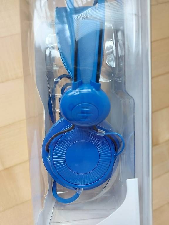 Kopfhörer: Neue Tiger Kopfhörer blau originalverpackt – Neu und originalverpackt aus Flaach von nad_xpb7 1