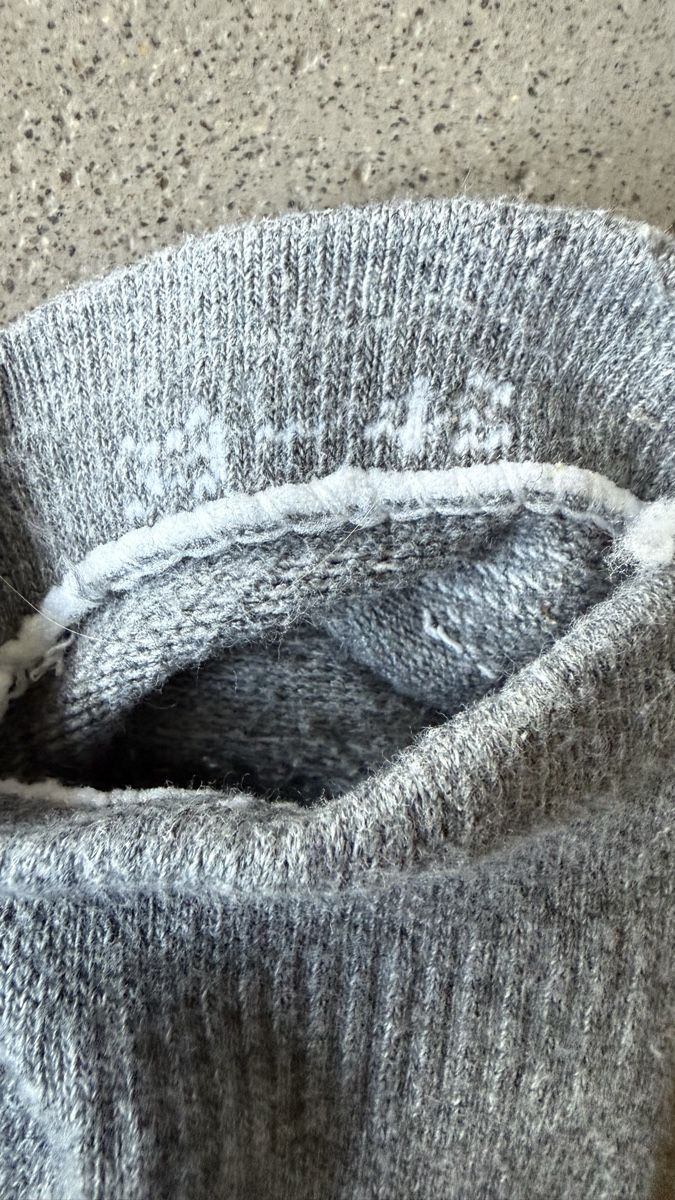 Socken: Yoga Socken. 39-42, eher 39 – Gebraucht aus Luzern von mar_x96f 2