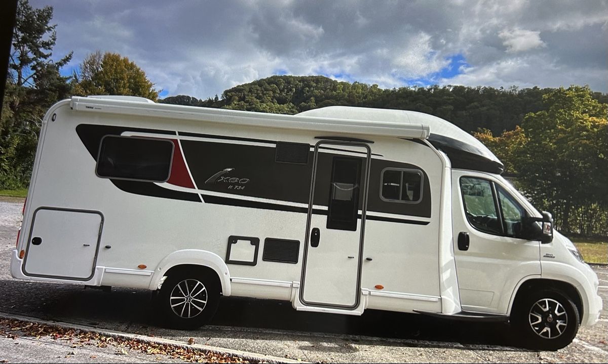 Mobilhome: Bürstner Ixeo It 734 – Usato da Holderbank AG venduto da Guezzler 1