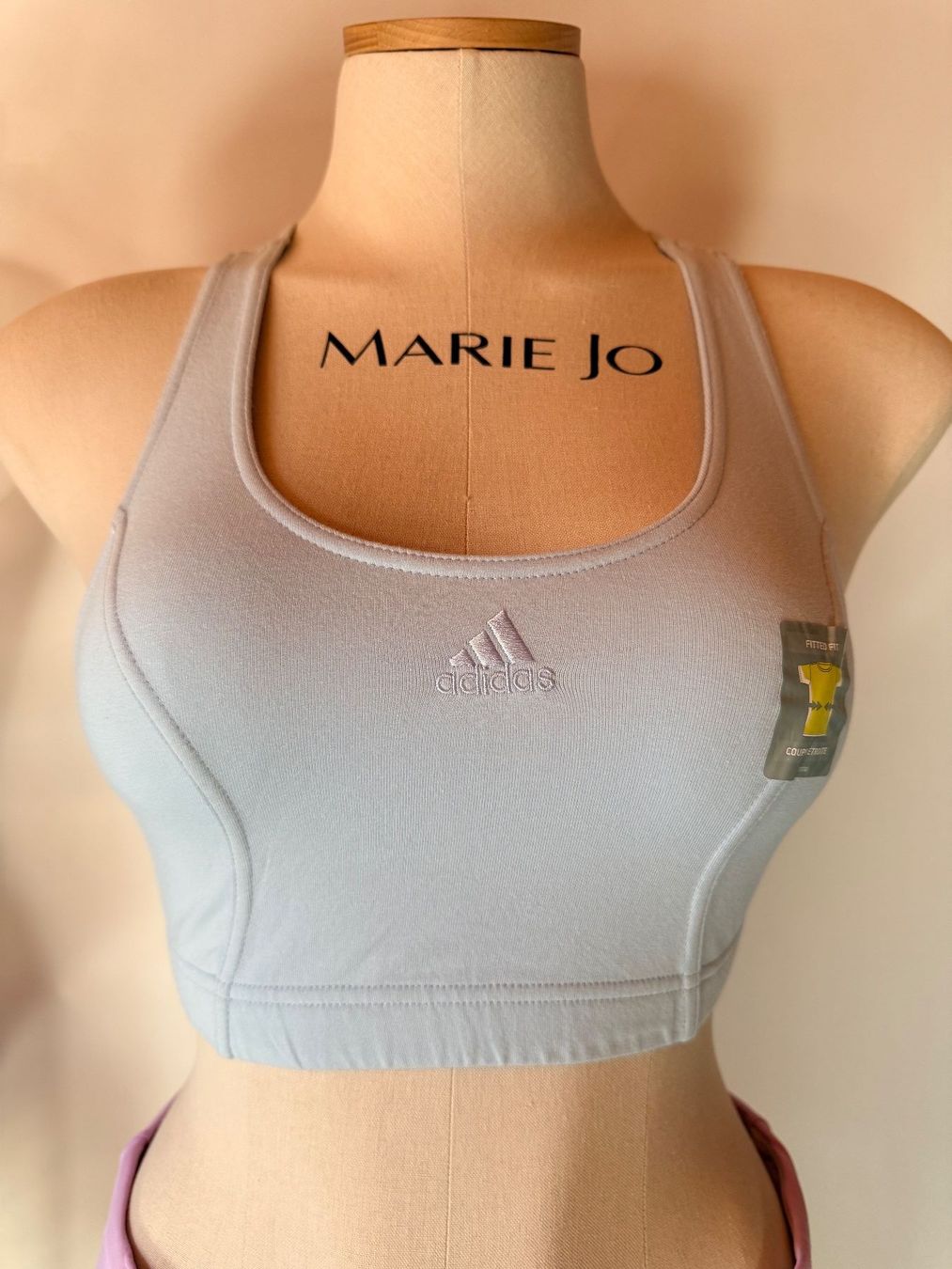 Adidas Top: ADIDAS, Sport-Top, Grösse 44, Farbe Hellblau – Nuovo e nell'imballaggio originale da Rudolfstetten venduto da gst_g7xl