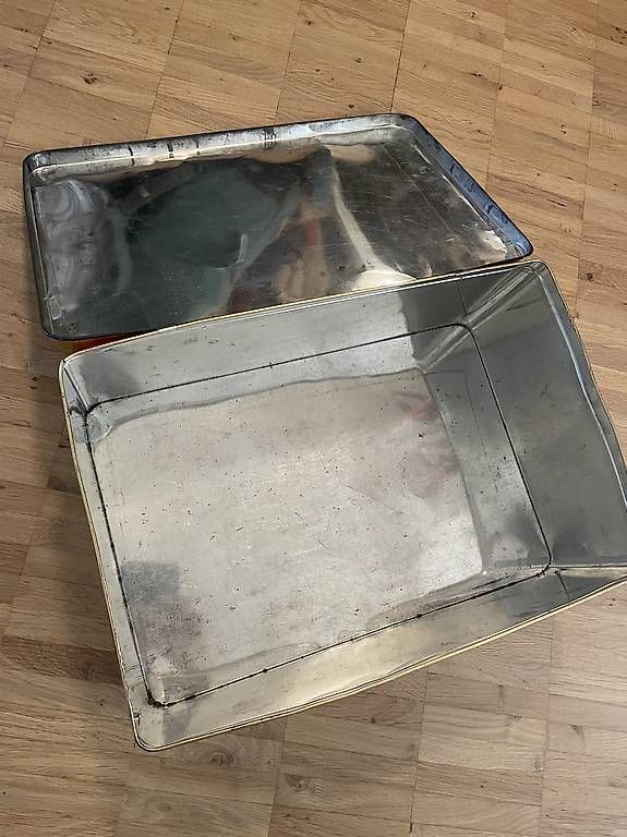 Dosen: Alte grosse Blechbüchse – Gebraucht aus Köniz von renoo 2