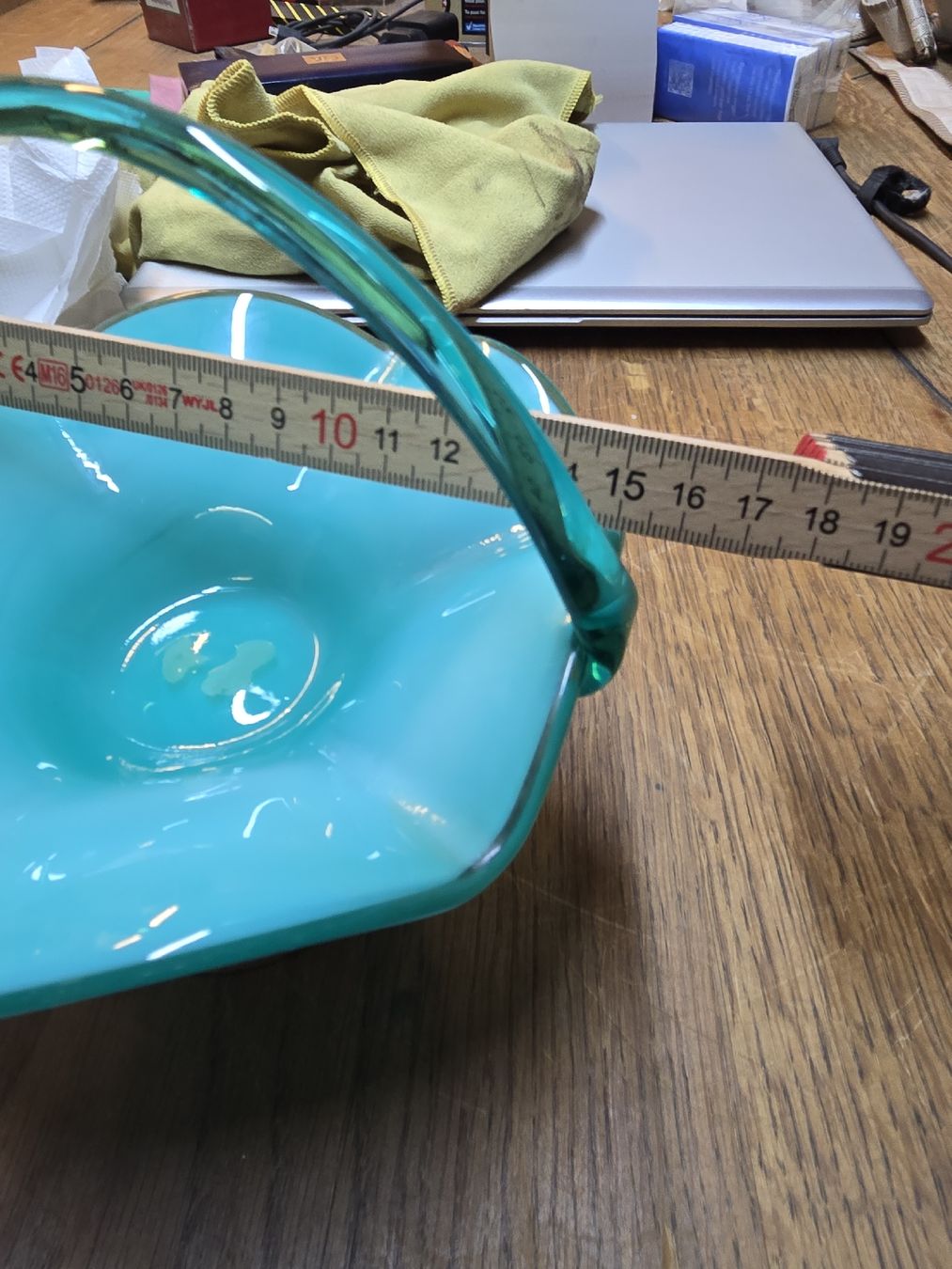 Ciotole: Glas Schale mit Engelsfigur und Trauben (D) – Usato da Rorschach venduto da TimelessTrading 4