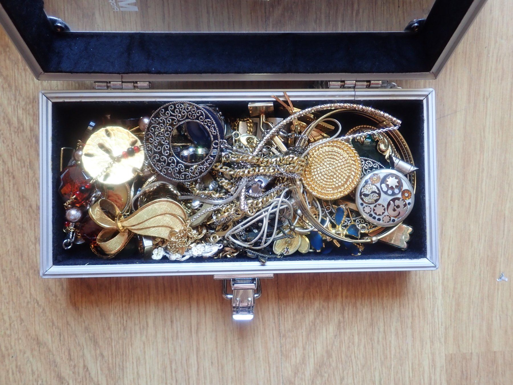 Altri gioielli: Großes Lot Schmuck 4,8 Kilo – Usato da Lugano venduto da suizod 2