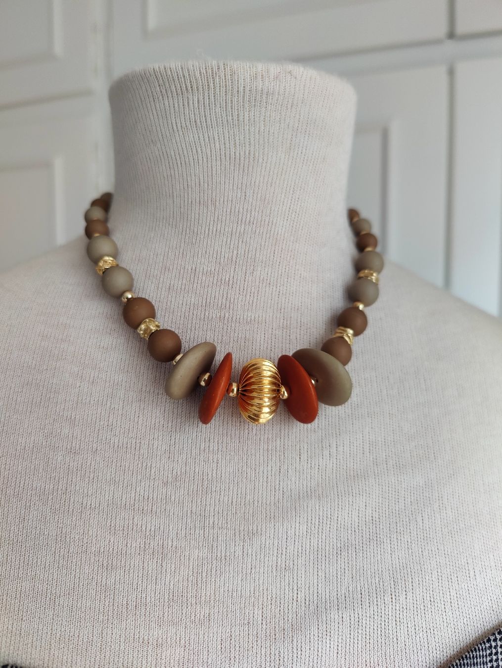 Catenine: Vintage Beaded Statement Necklace Multicolour – Usato da La Tour-de-Peilz venduto da dAutrefois