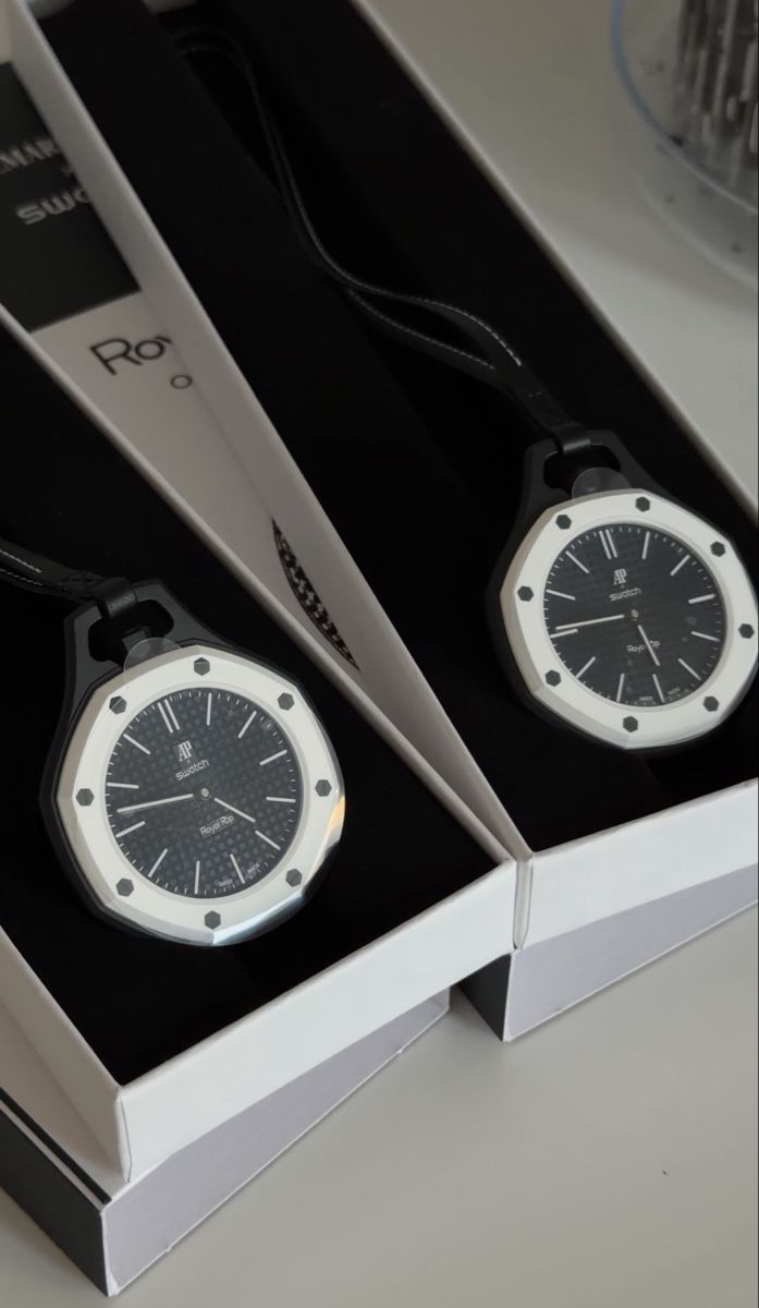 Swatch Orologi: Audemars Piguet x Swatch watch – Nuovo e nell'imballaggio originale da Paradiso venduto da viorea 1
