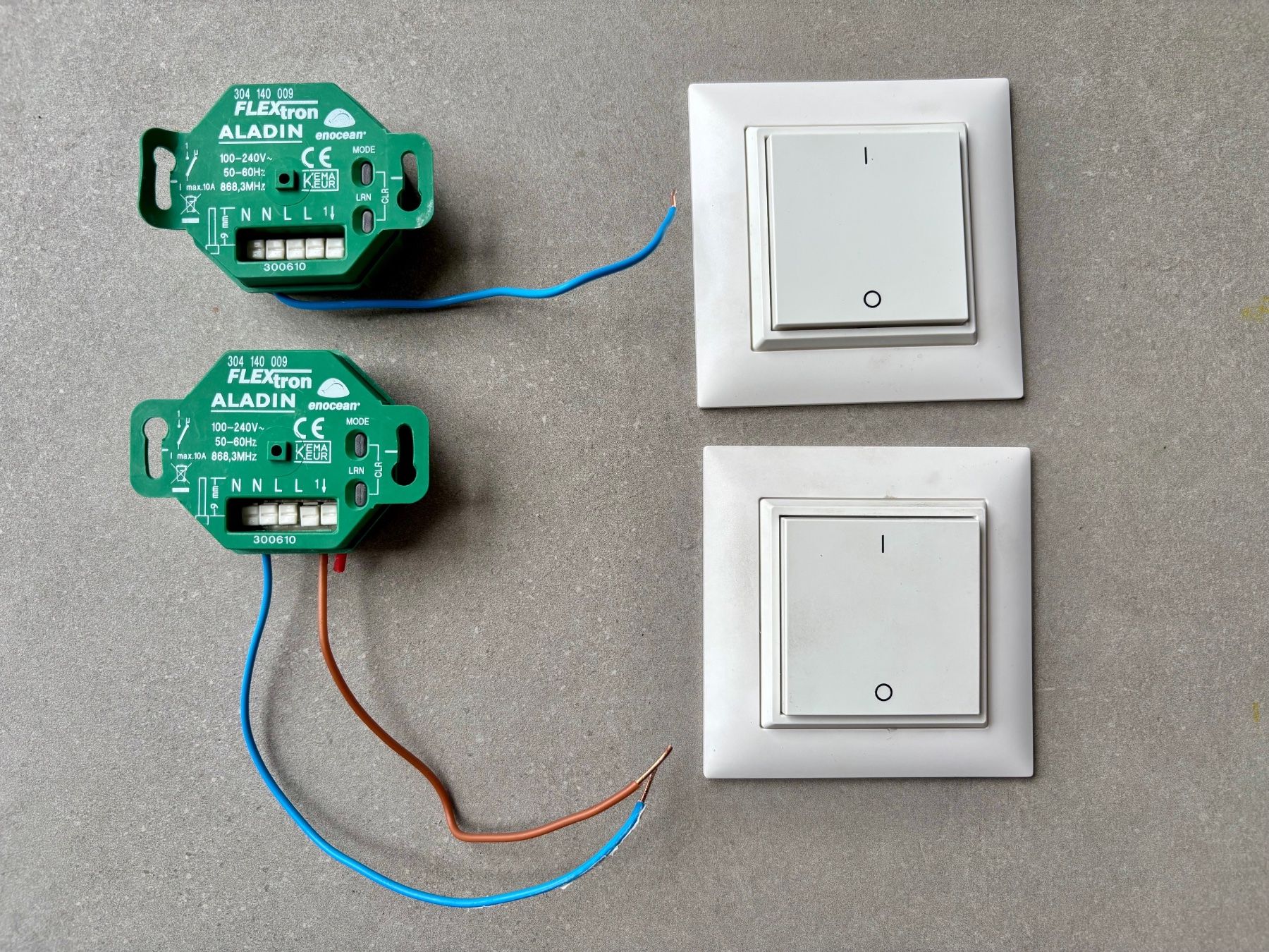Netzfreischalter Flextron Aladin Funktaster / Wandsender (Gebraucht) in ...
