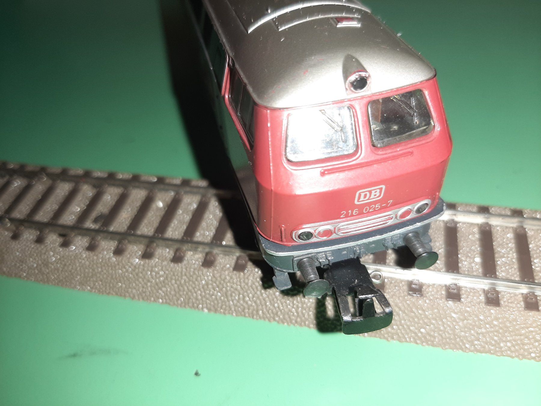 Märklin Modelleisenbahnen: MARKLIN HAMO DB 216 025-7 – Gebraucht aus Avully von RIVALIS 4