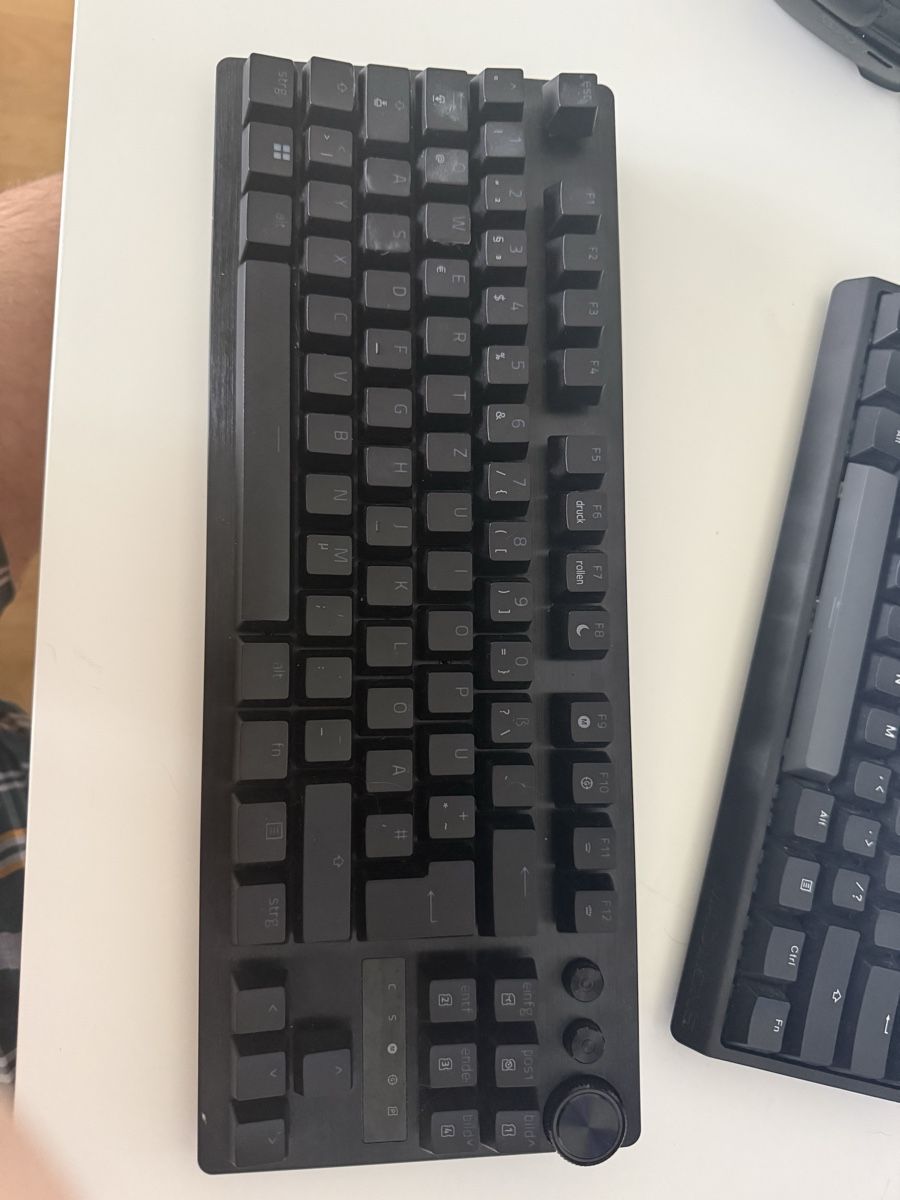 Razer Tastiere: Razer Huntsman V3 TKL – Nuovo (secondo la descrizione) da Zürich venduto da max_978w