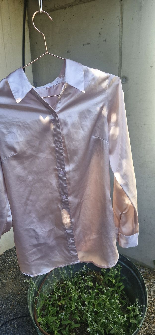 Camicette: Satinbluse Rosé Gr. 38, Sommerliche Elegan – Usato da Wohlen b. Bern venduto da lau_7vcp