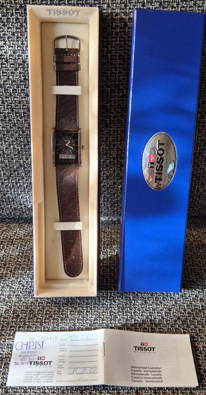Tissot Montres: Tissot Two Time Herren Armbanduhr Fullset – D'occasion à Basel par Kurioses