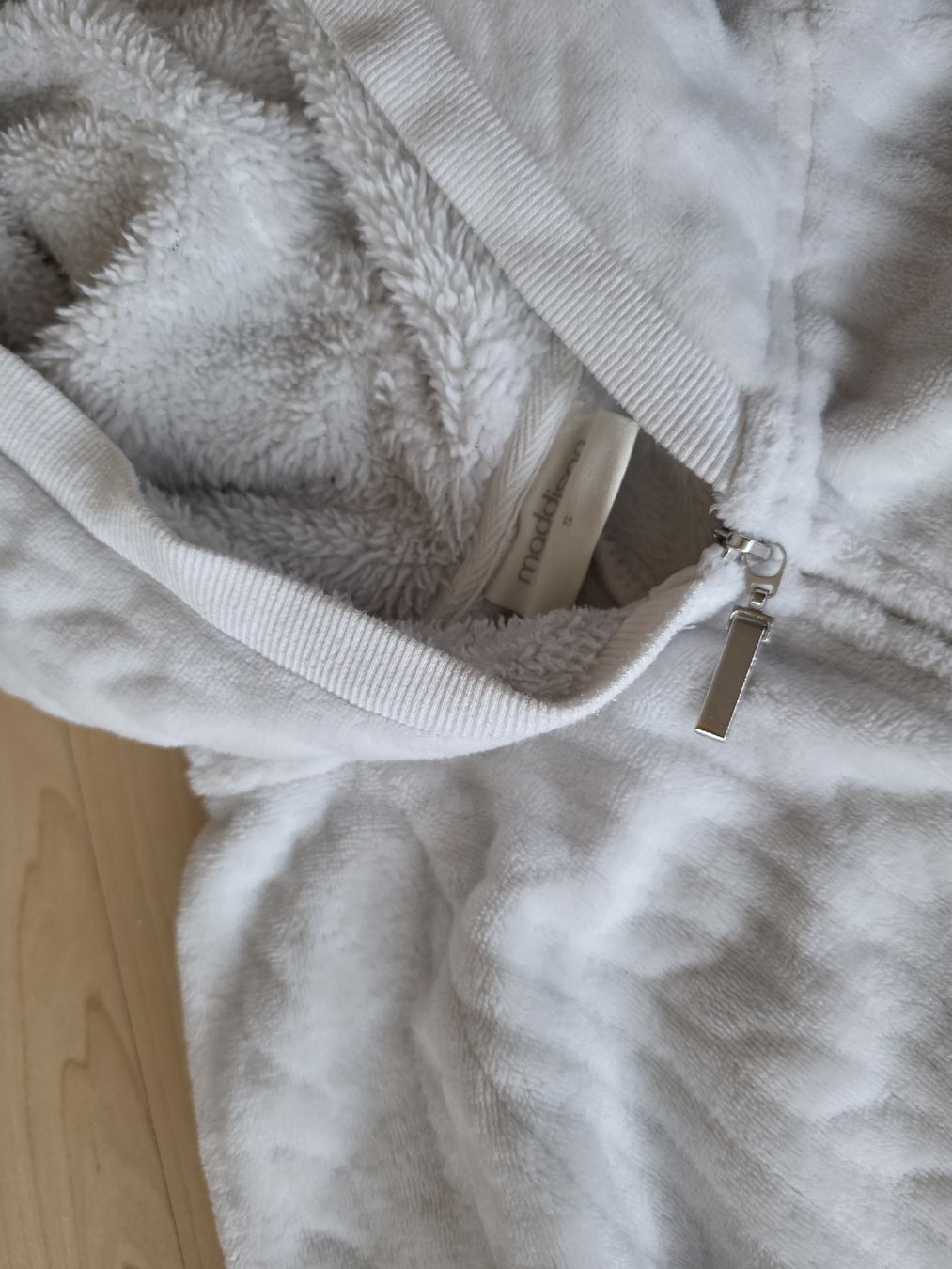 Manor Tute: Onesie, Overall/Einteiler, hellgrau, Grösse S von Manor – Usato da Suhr venduto da andreas_2008 2