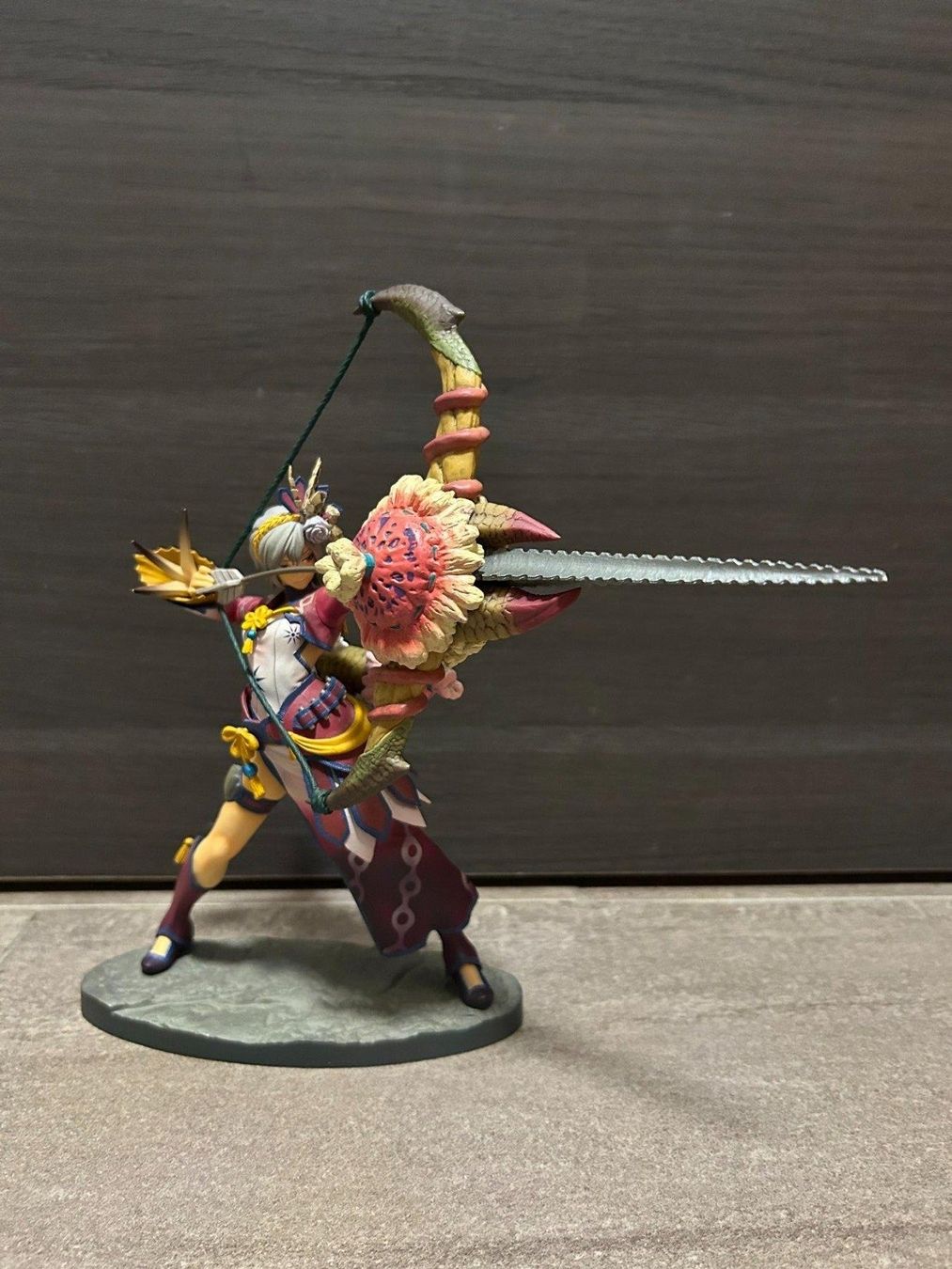 Capcom Statuette: Monster Hunter Amethyst Girl figure – Usato da Lausanne venduto da Retro-geek