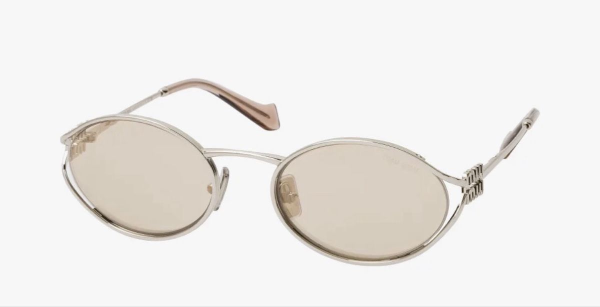 Miu Miu Occhiali & Lenti: MIU MIU - Sonnenbrille – Nuovo (secondo la descrizione) da Bättwil venduto da TamaraaramaT 3