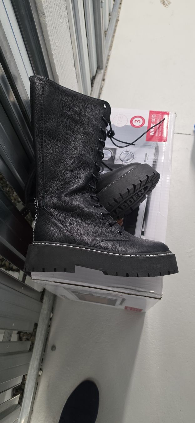 Steve Madden Scarpe da donna: neue Steve Madden Stiefel Gothic Gr.41 – Nuovo (secondo la descrizione) da Zürich venduto da Daniela51 1