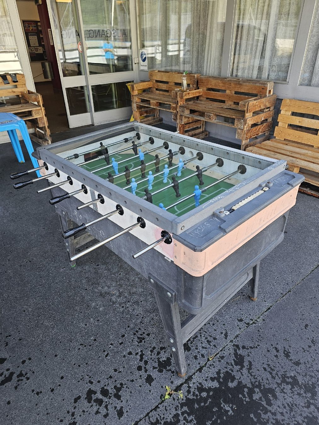 Giochi: Töggelitisch Tischfussball Kicker-Tisch – Difettoso da Bern venduto da Marcelk85 1