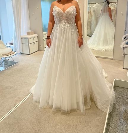 Brautkleid inklusive Schleier von Marie Bernal GbR