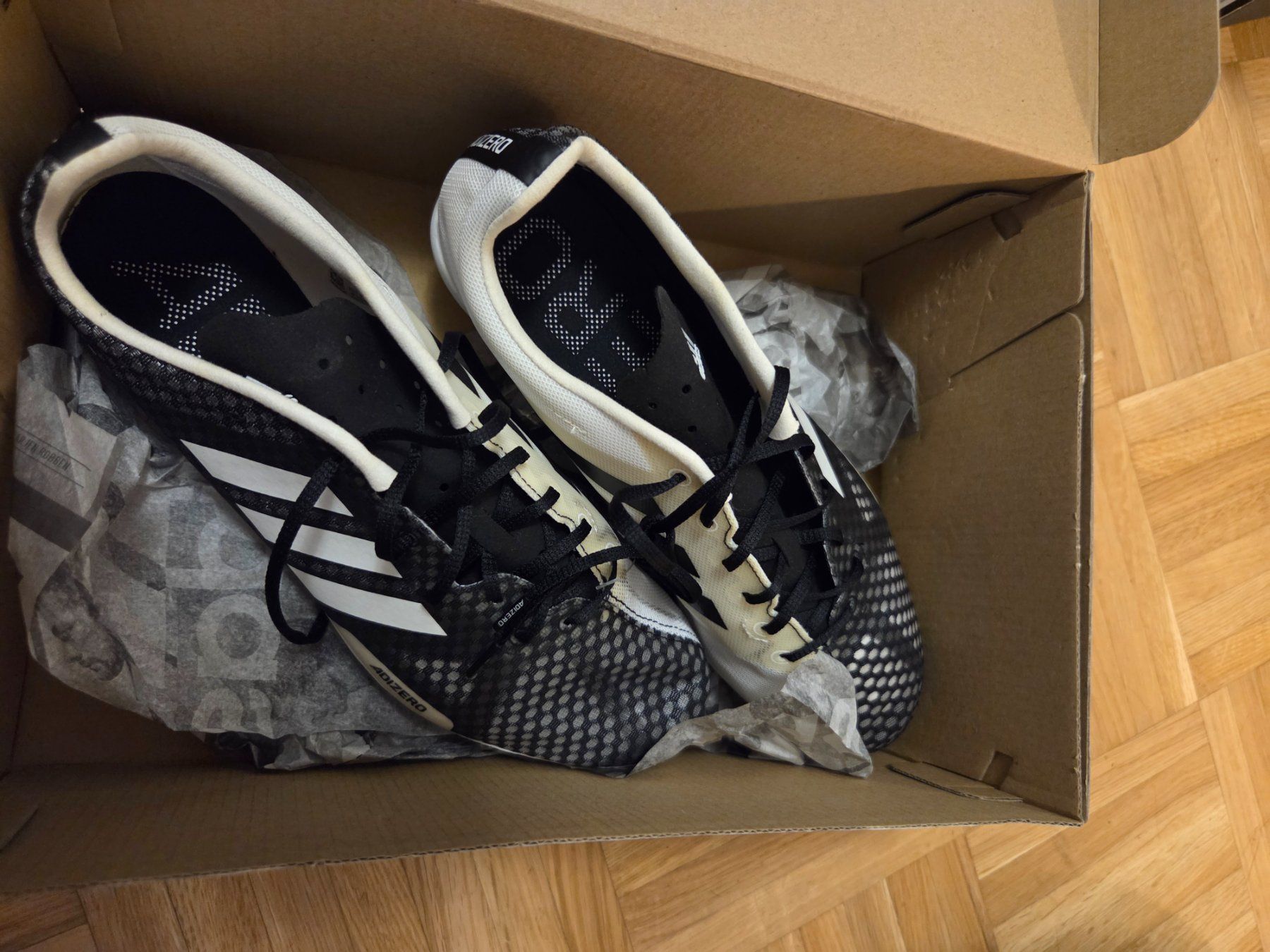 Adidas Scarpe da uomo: Adidas adizero ambition 4 w – Usato da Weinfelden venduto da TheWredny 1