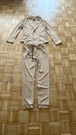 Damen Zweiteiler Blazer und Hose beige