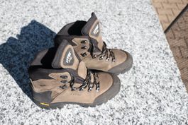 Wanderschuhe Lytos braun mit Vibram Sohle guter Zustand