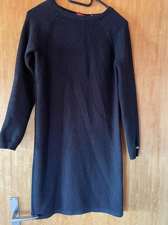 Esprit Vestiti: Strickkleid von Esprit – Usato da Rüschegg Heubach venduto da sharky81 1