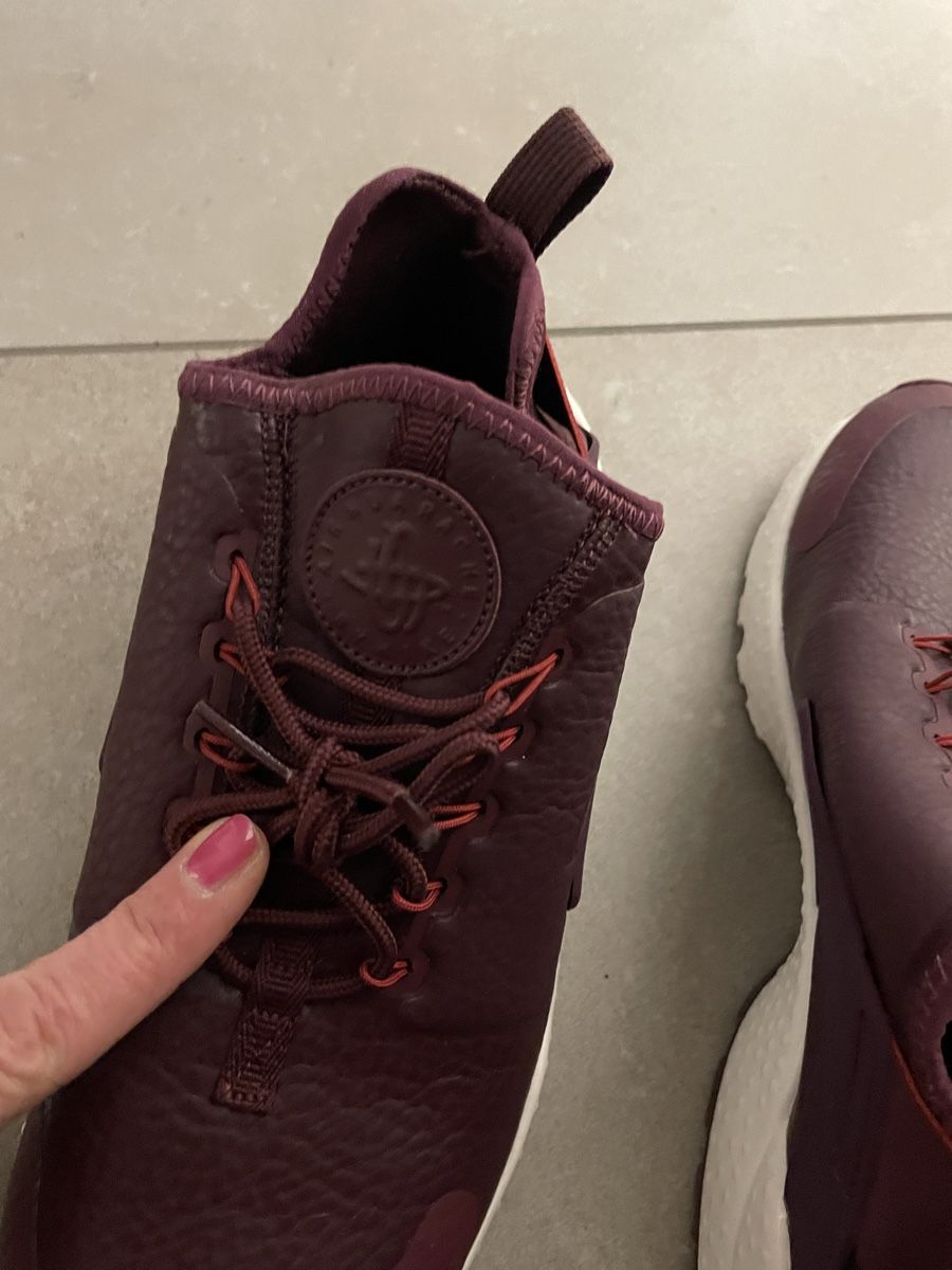 Nike Scarpe da uomo: Nike Sneakers – Nuovo (secondo la descrizione) da Zunzgen venduto da mel_y6w2 4