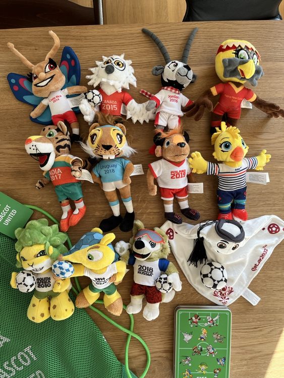Stofftier-Maskottchen der FIFA Fussball Weltmeisterschaften (Neu ...