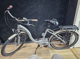 À vendre : vélo électrique FLYER, modèle C