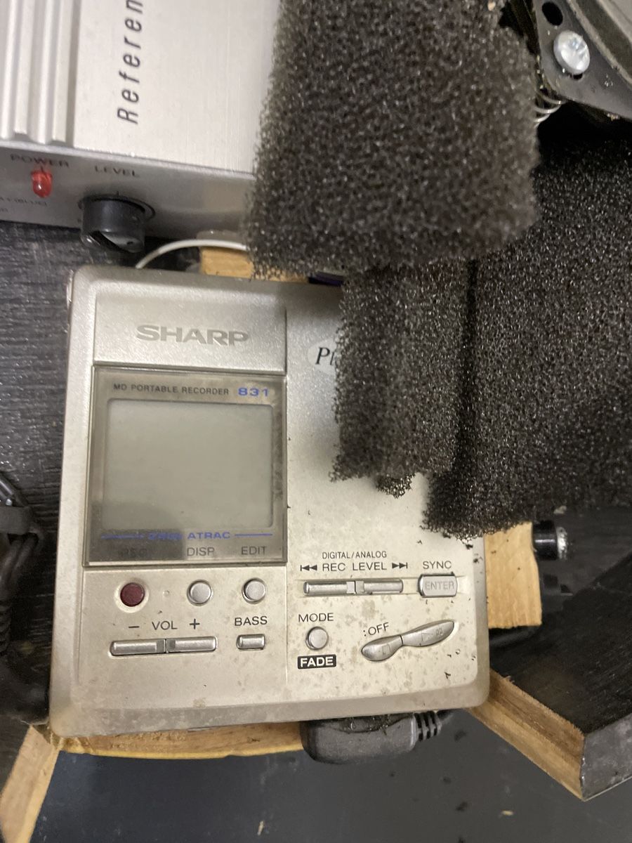 Strumenti musicali: Gitarre Selbstspielend mit Mini Disc – Usato da Dagmersellen venduto da INEICHEN-MULTIMEDIA 2