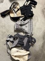 2x Ergobaby Trage mit 2x Neugeboreneneinsatz