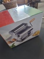 Machine a pates neuve dans sa boite d'origine