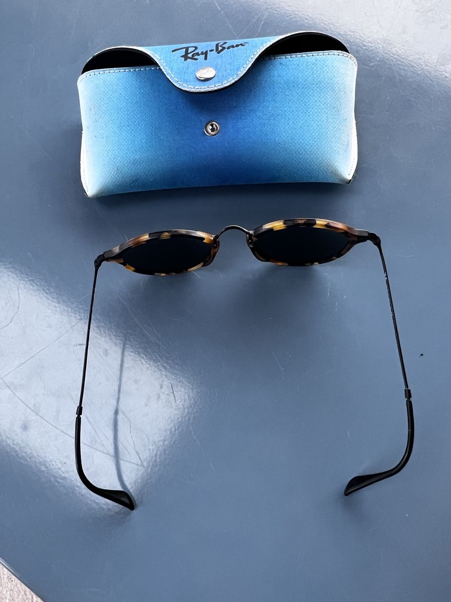 Ray-Ban Lunettes & Verres: Sonnenbrille Ray Ban – D'occasion à Grandson par raskolnikov99 3