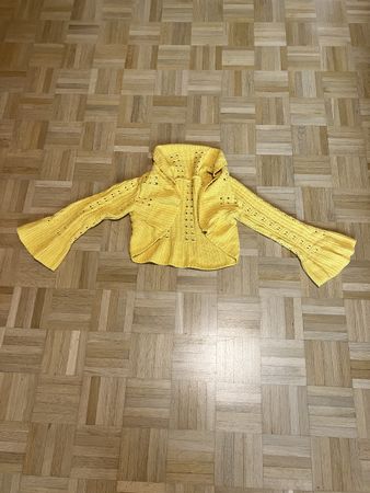 Quietschgelbes Bolero