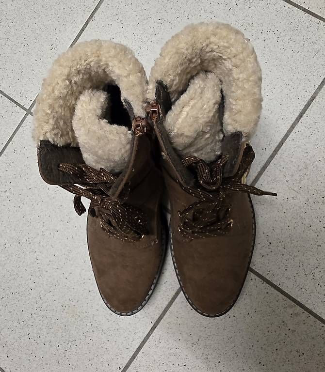 Landrover Scarpe da donna: Landrover Stiefel Grösse 39 – Usato da Effretikon venduto da Melanie68 1
