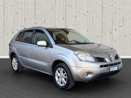 Renault Koleos SUV silber gebraucht in gutem Zustand
