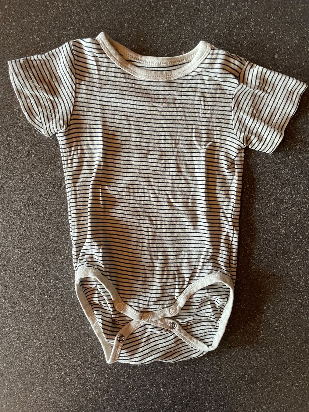 Biancheria intima: Kurzarm Body Grösse 74 – Usato da Embrach venduto da Smart0