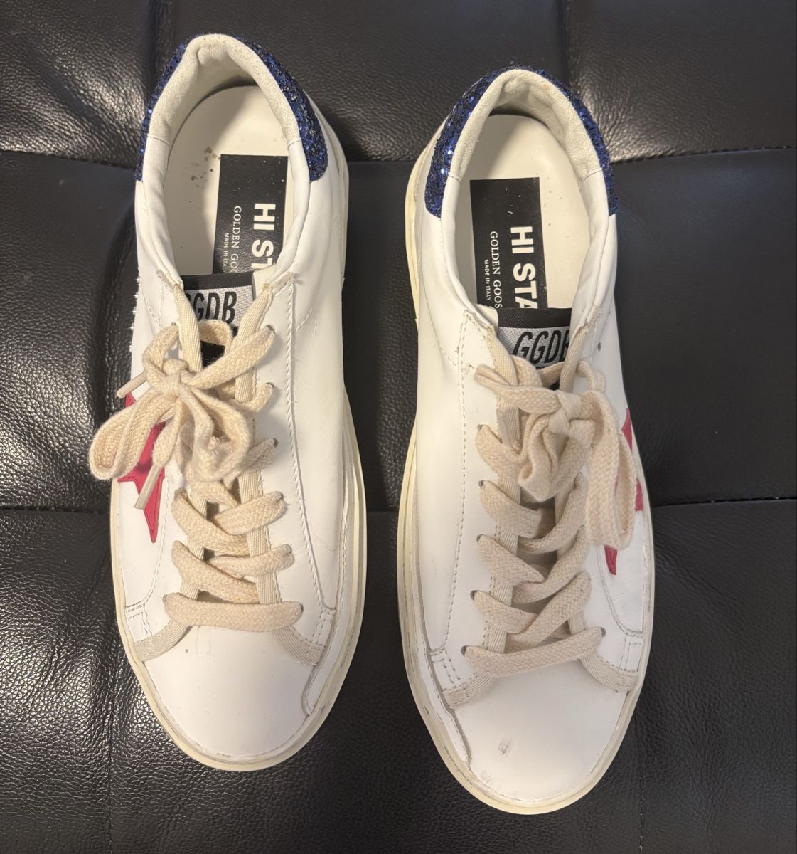 Golden Goose Scarpe da donna: Golden Goose White & Blue Sneakers – Usato da Chur venduto da Cuteclothes7k 1