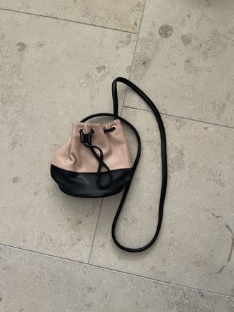 Tasche Bershka