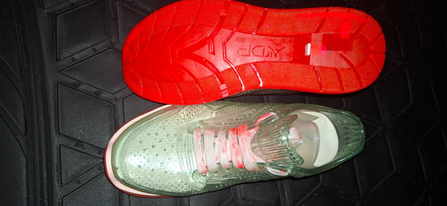 Herrenschuhe: AirDP by iShu+ transparente Sneaker Nr.: 38 – Neu und originalverpackt aus Basel von Dawid1713 4