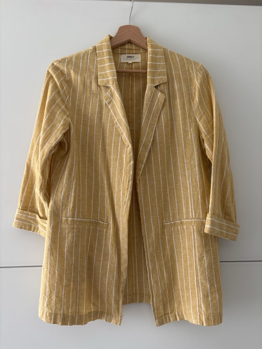 Only Jacken: Blazer gestreift gelb – Gebraucht aus Pfäffikon ZH von Coffee44